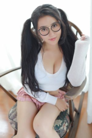 漂亮保姆电影_BD国语在线视频播放