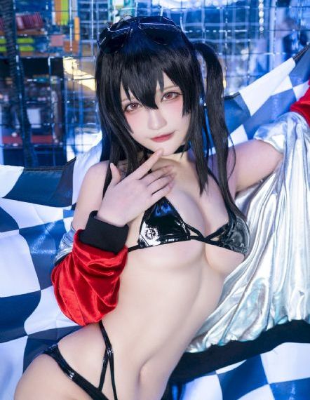 迷人的女秘书_1080免费在线播放